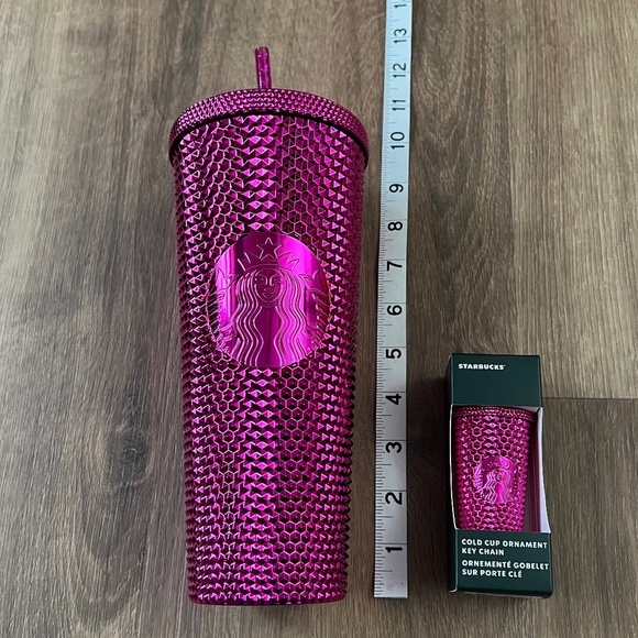 Starbucks Holiday Pink Metallic Venti Cup & Ornament Keychain Limited Edition - Picture 6 of 7